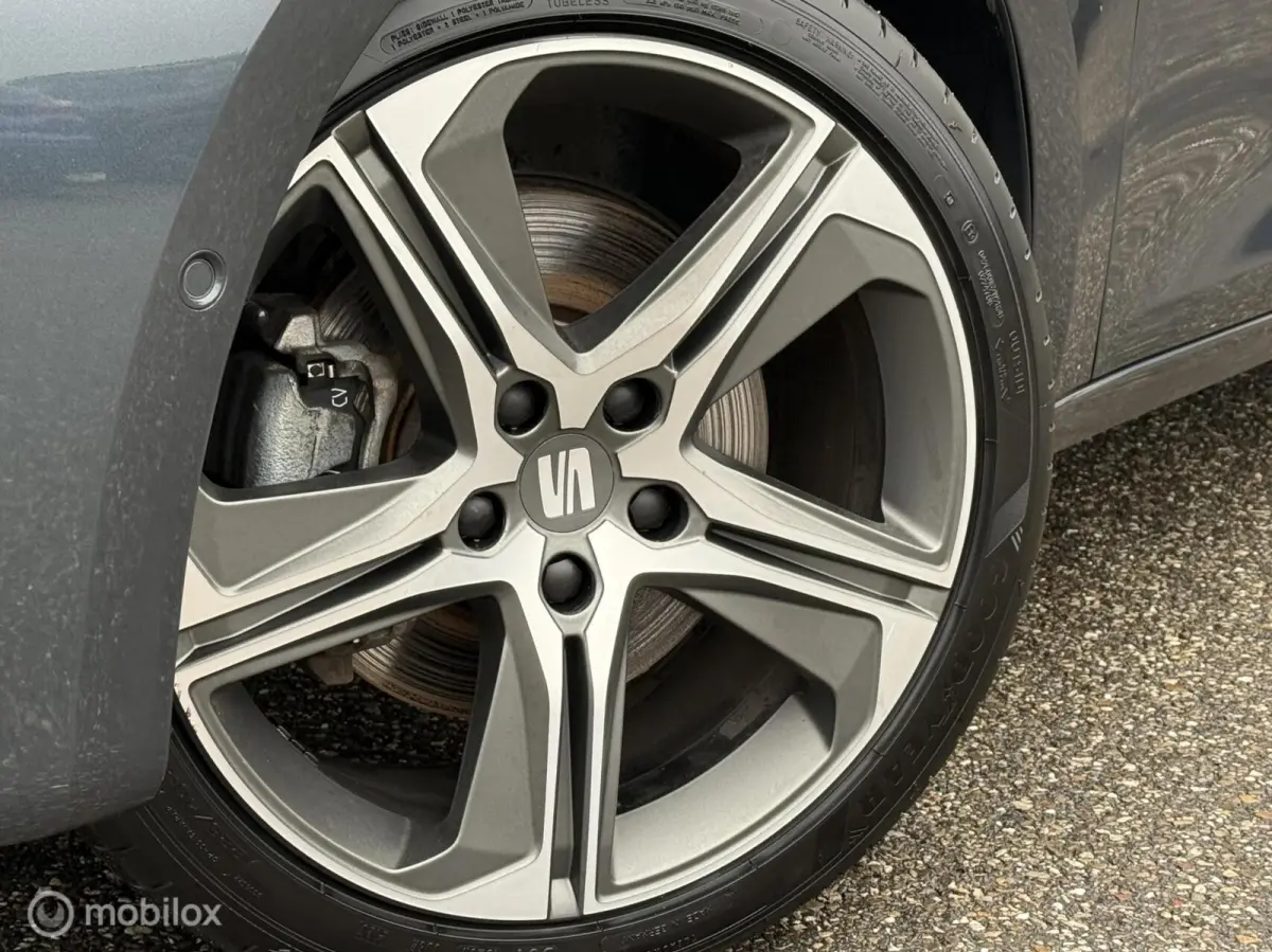 1.4 TSI eHybrid PHEV FR Business Intense