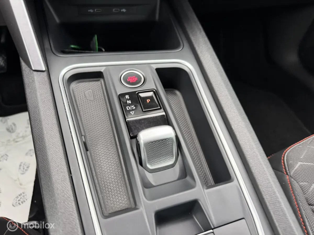 1.4 TSI eHybrid PHEV FR Business Intense