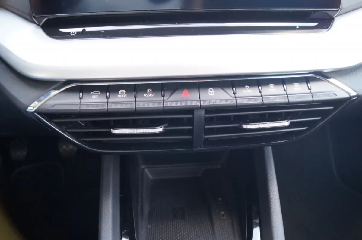 1.0 TSI 110pk Business Edition -NAVI-ECC-TREKHAAK-
