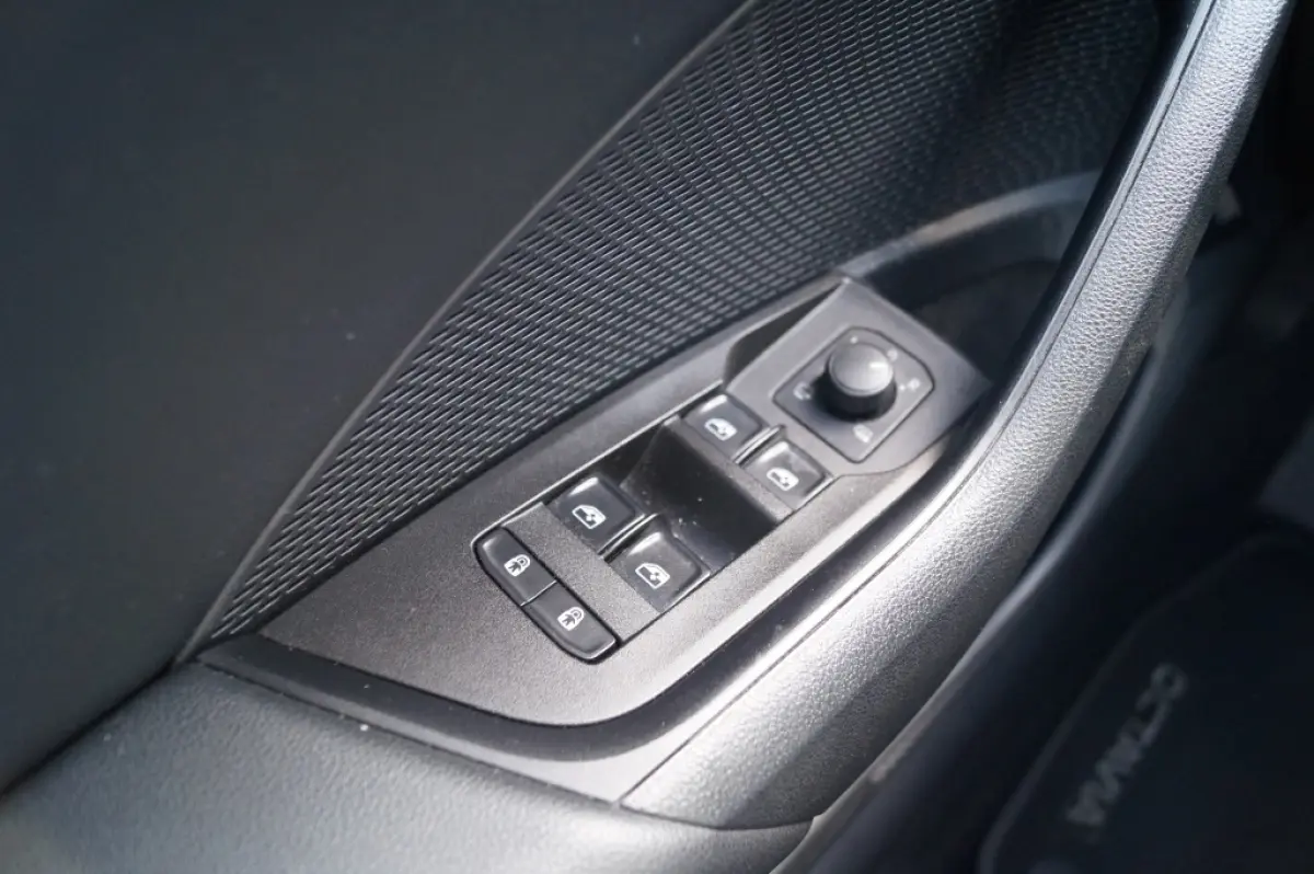 1.0 TSI 110pk Business Edition -NAVI-ECC-TREKHAAK-