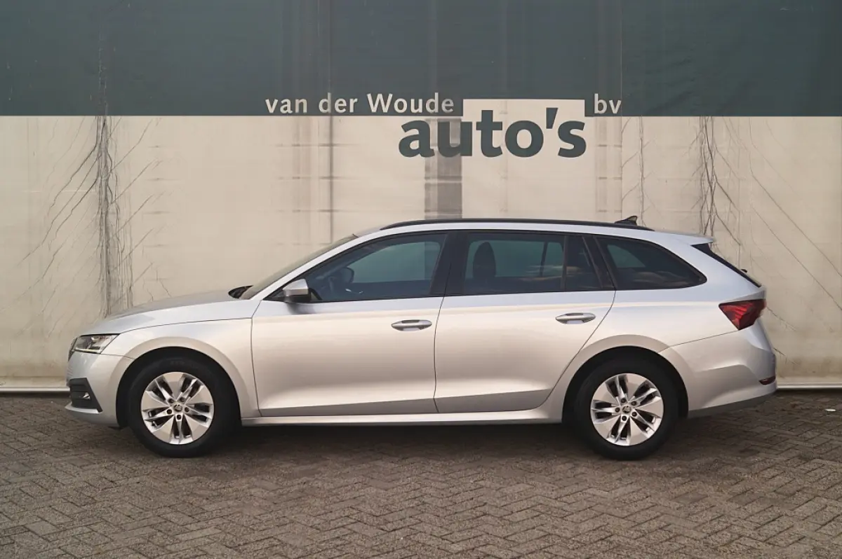 1.0 TSI 110pk Business Edition -NAVI-ECC-TREKHAAK-