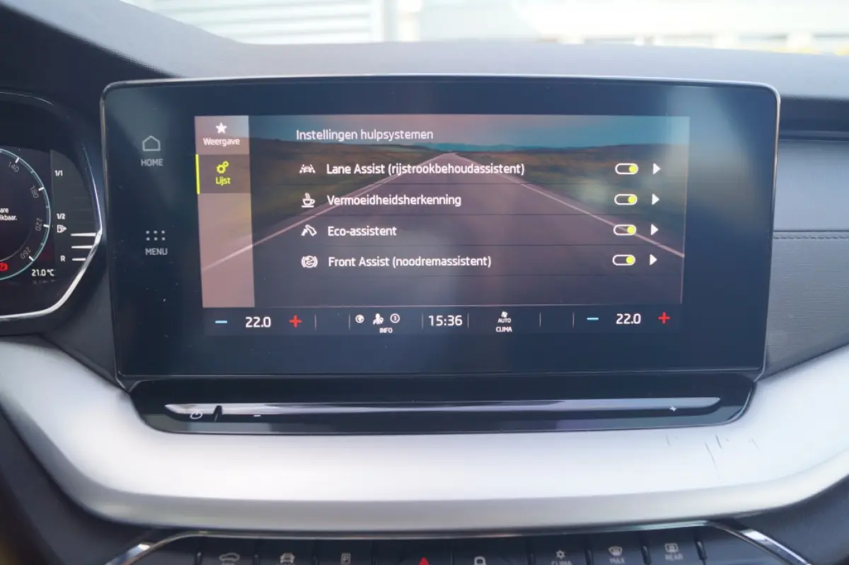 1.0 TSI 110pk Business Edition -NAVI-ECC-TREKHAAK-