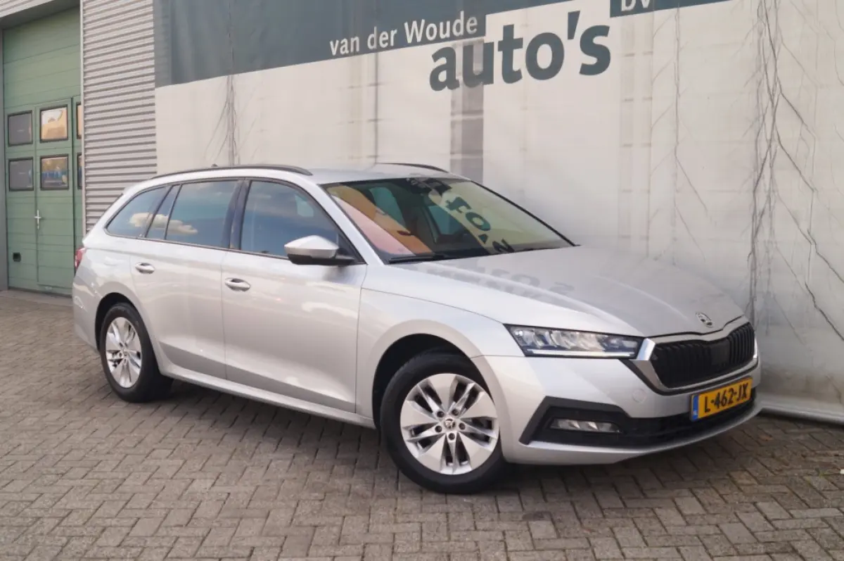 1.0 TSI 110pk Business Edition -NAVI-ECC-TREKHAAK-