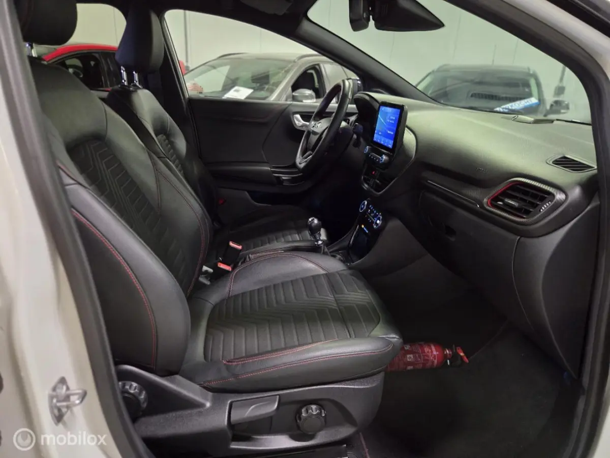 1.0 EcoBoost ST-Line vol opties!