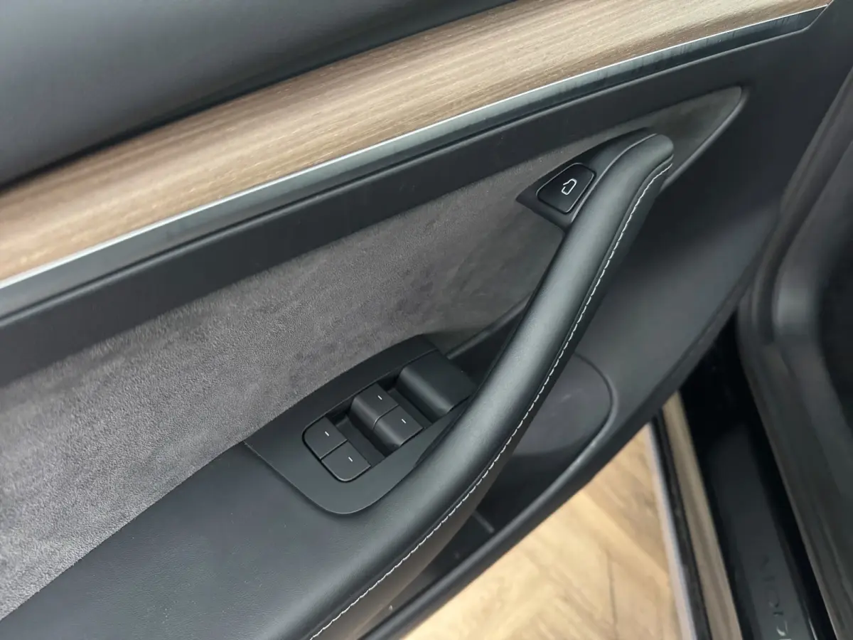 Long Range AWD 75 kWh|INCL BTW| INRUIL MOGELIJK|