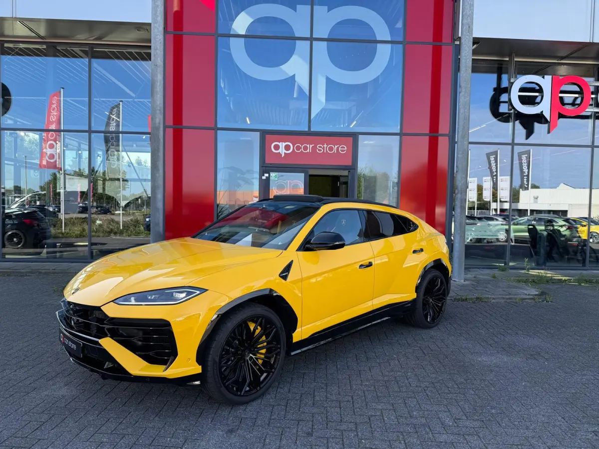 4.0 V8 Hybrid /Akra/Pano/B&O