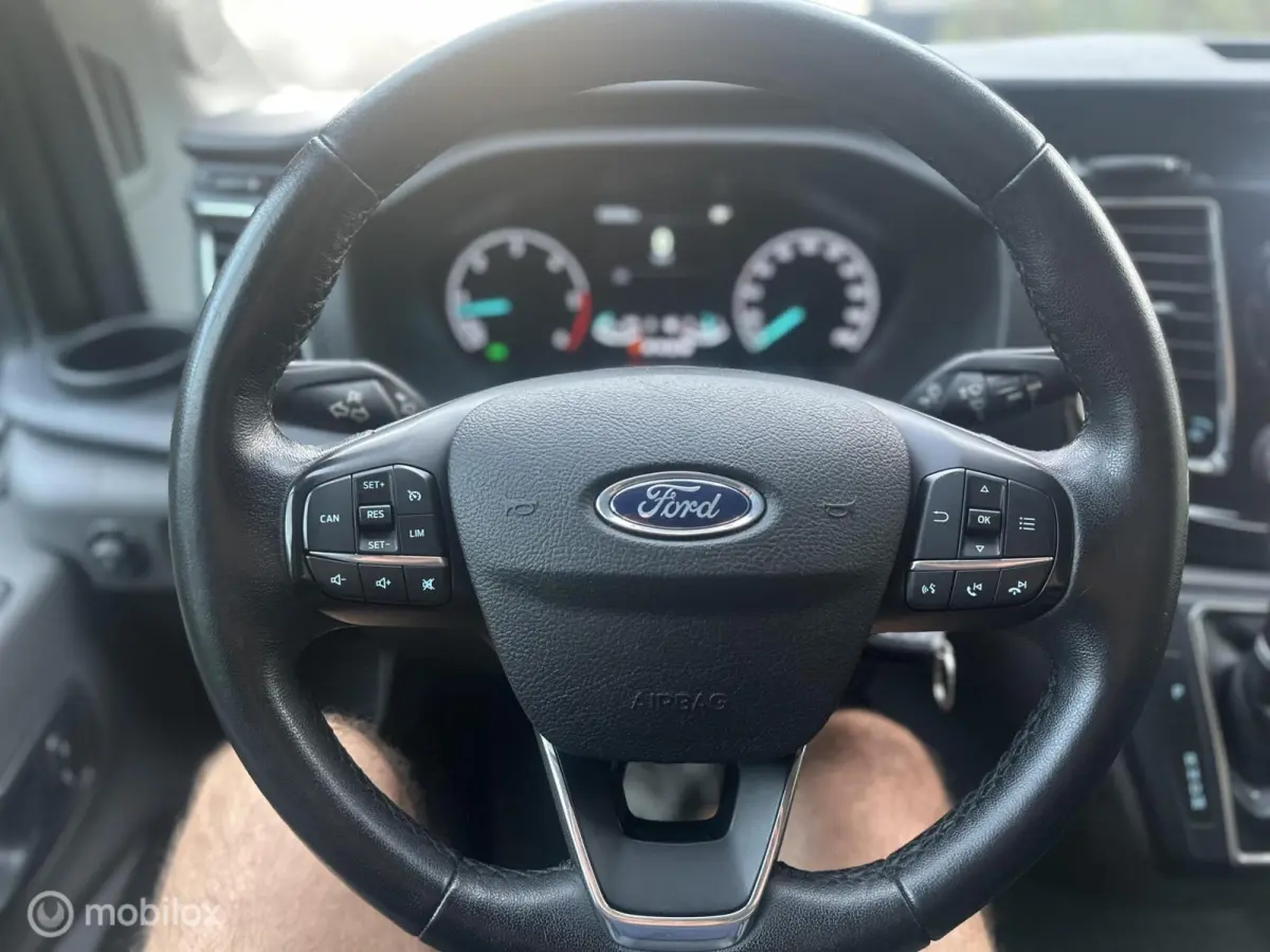 350 2.0 TDCI L3H2 185PK Automaat Limited Euro6