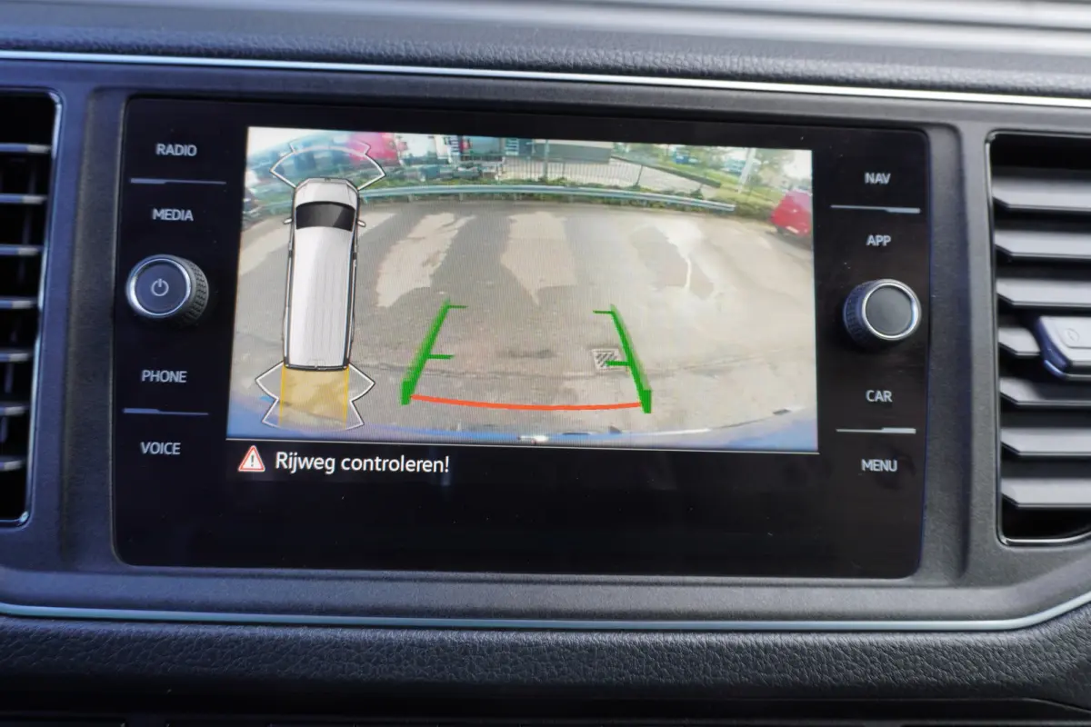 180pk Automaat L3H3/L2H2 Apple carplay Cruise control Camera 3-Zits