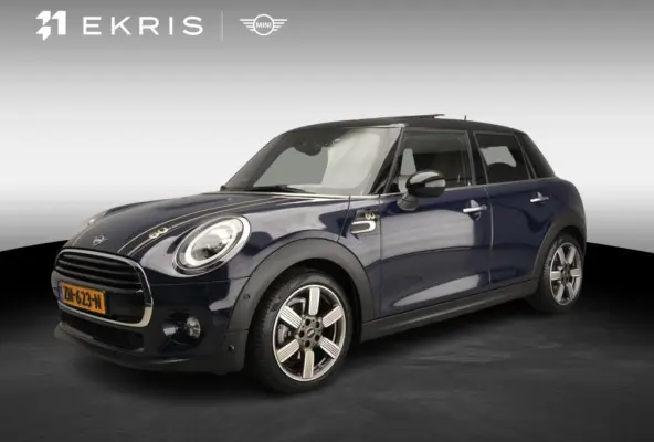 1.5 Cooper 60 Years Edition | Comfort Access | Panoramadak | Harman Kardon | Head-Up | Cruise control | Navigatie | Leer Chester Malt Brown | Stoelverwarming |