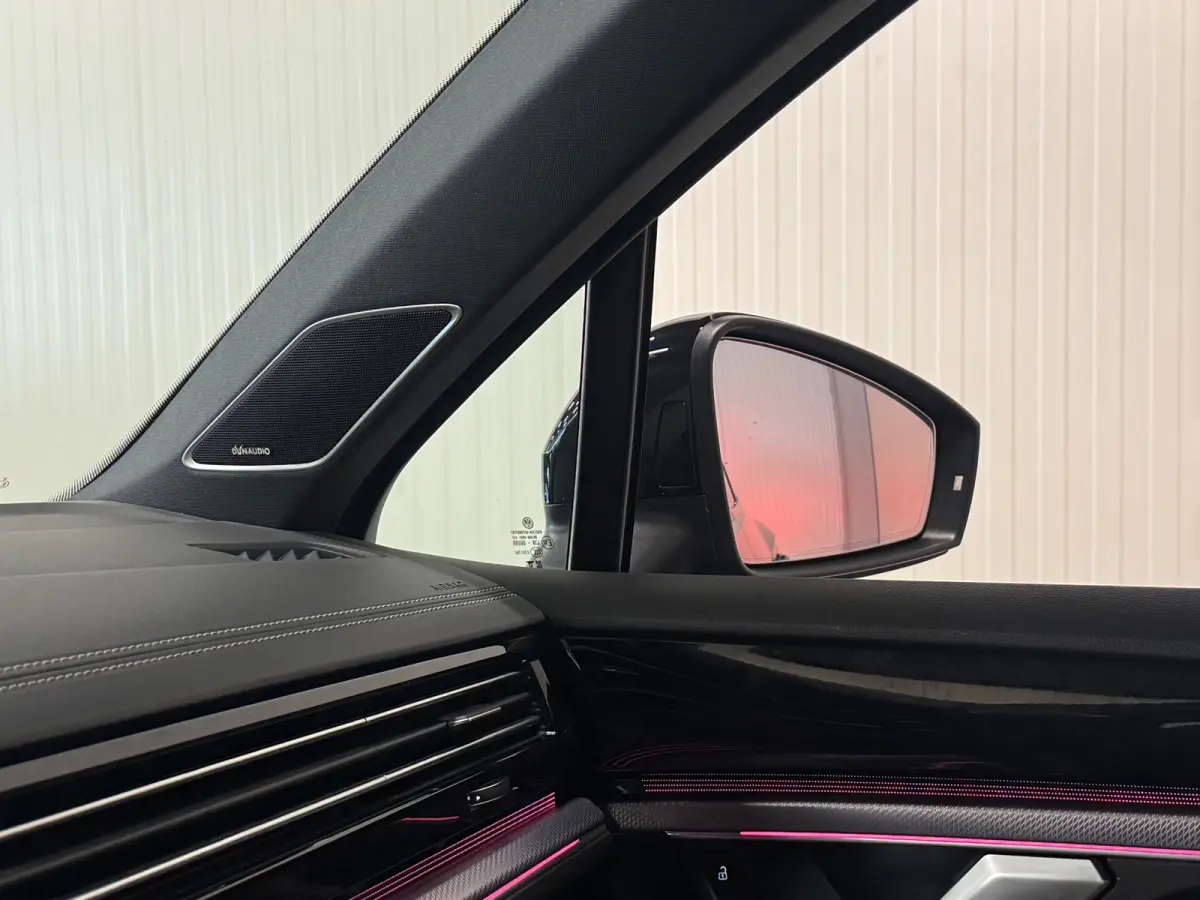 3.0 TSi eHybrid 4MOTION R | PANO | 360 CAMERA | DYNAUDIO | HUD | TREKHAAK