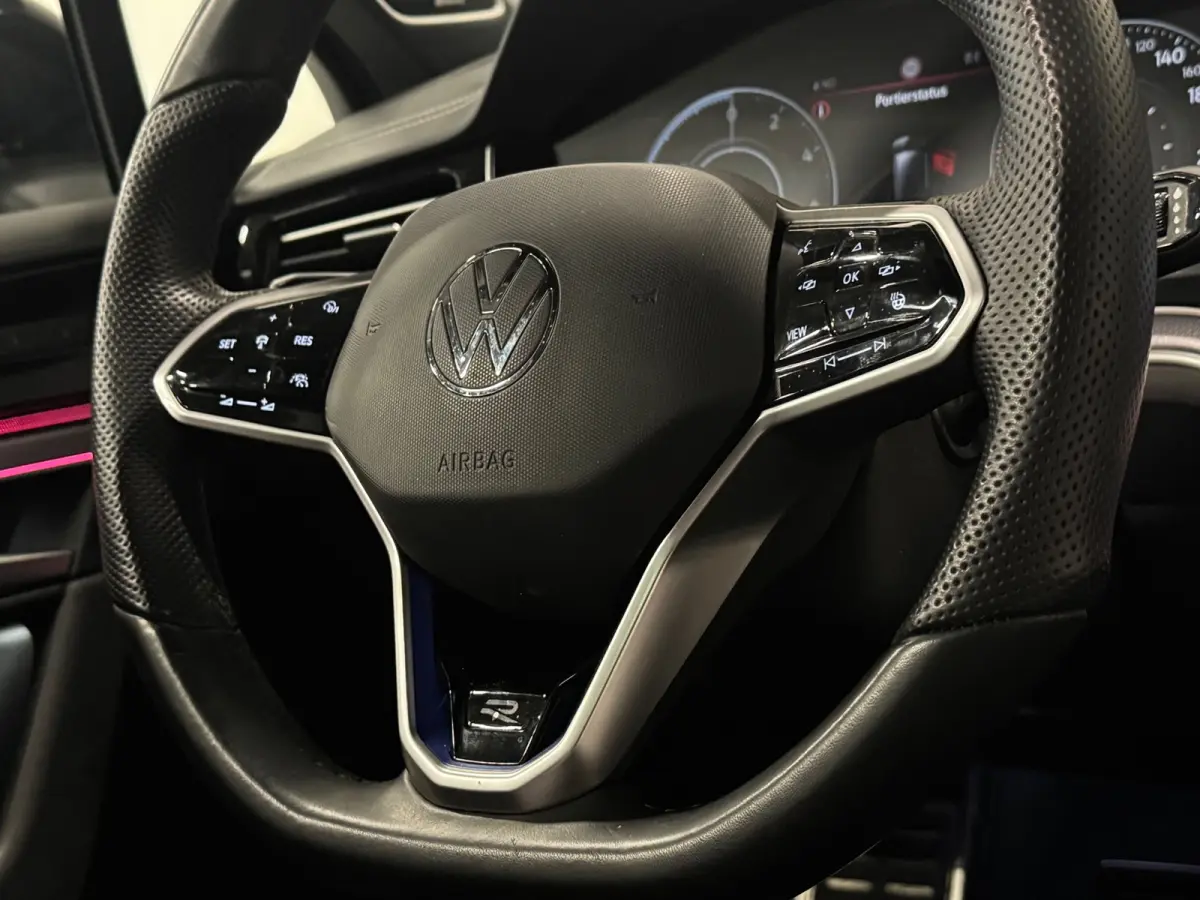 3.0 TSi eHybrid 4MOTION R | PANO | 360 CAMERA | DYNAUDIO | HUD | TREKHAAK