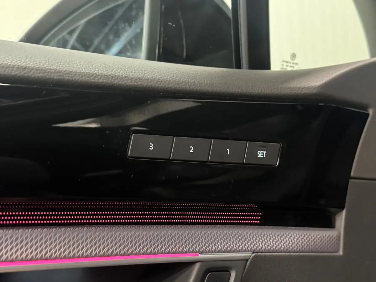 3.0 TSi eHybrid 4MOTION R | PANO | 360 CAMERA | DYNAUDIO | HUD | TREKHAAK