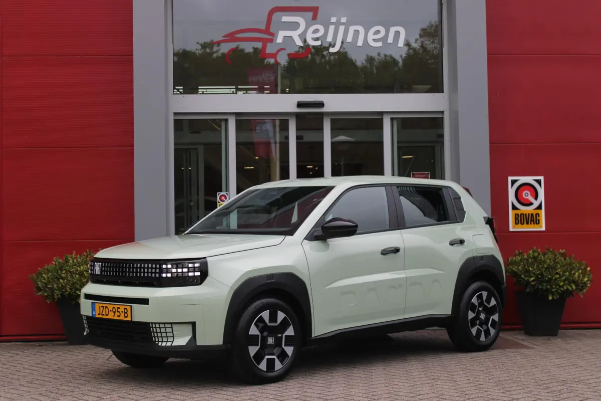 1.2 Hybrid 110PK ICON | APPLE CARPLAY/ANDROID AUTO | CRUISE CONTROL | PARKEERSENSOREN ACHTER | LED KOPLAMPEN | DAB+ RADIO | ELEKTRISCHE RAMEN VOOR / ACHTER | CENTRALEVERGRENDELING  MET AFSTA
