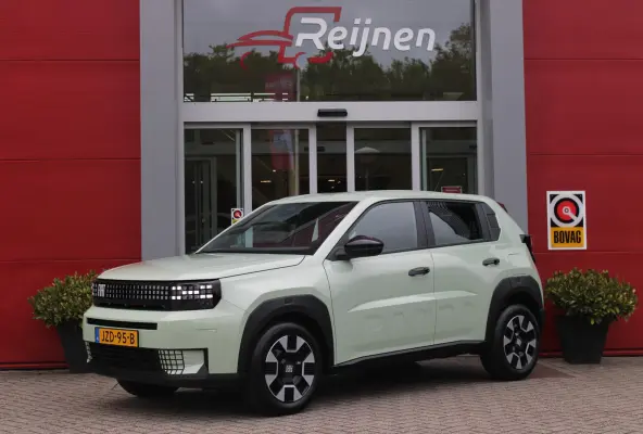 1.2 Hybrid 110PK AUTOMAAT ICON | DRAADLOOS APPLE CARPLAY/ANDROID AUTO | CRUISE CONTROL | PARKEERSENSOREN ACHTER | LED KOPLAMPEN | DAB+ RADIO | ELEKTRISCHE RAMEN VOOR / ACHTER | CENTRALEVERGR