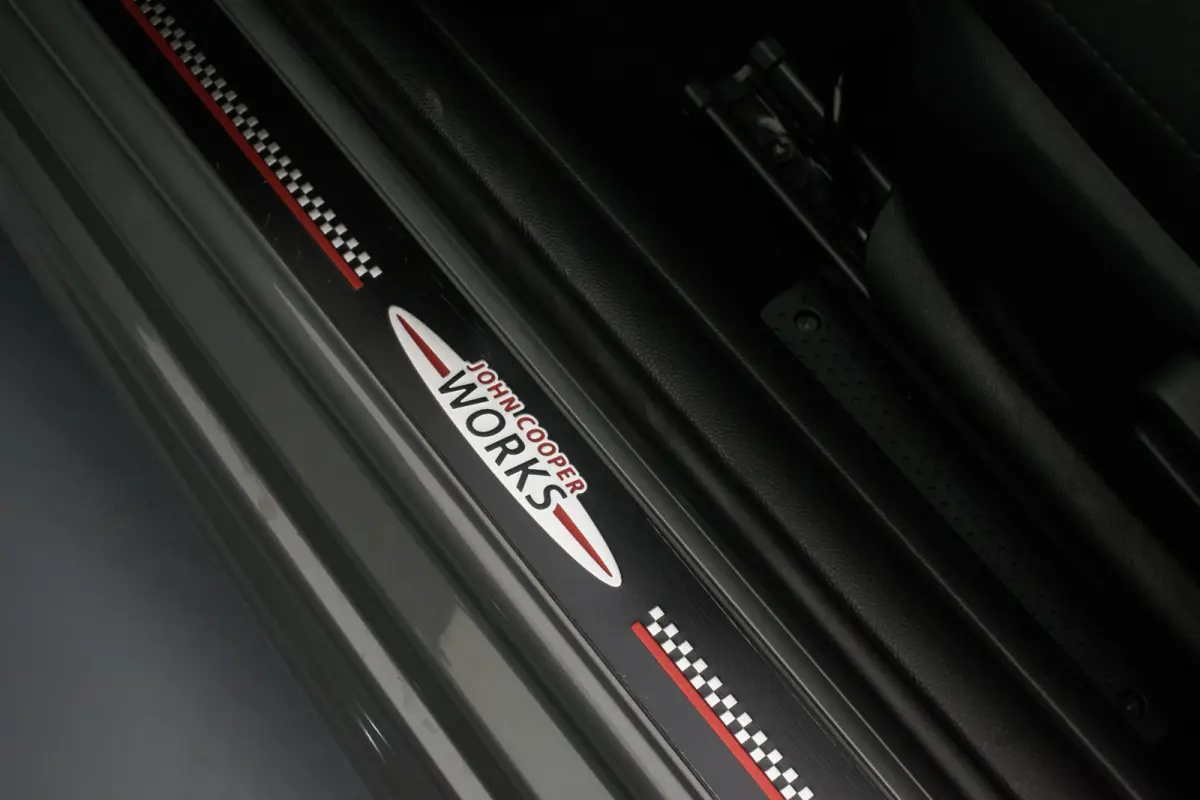 Mini 1.5 FULL OPTION NL-auto [ JCW-Pakket Panoramadak Harman Kardon HUD Digital Dash Keyless Stoelverwarming ]