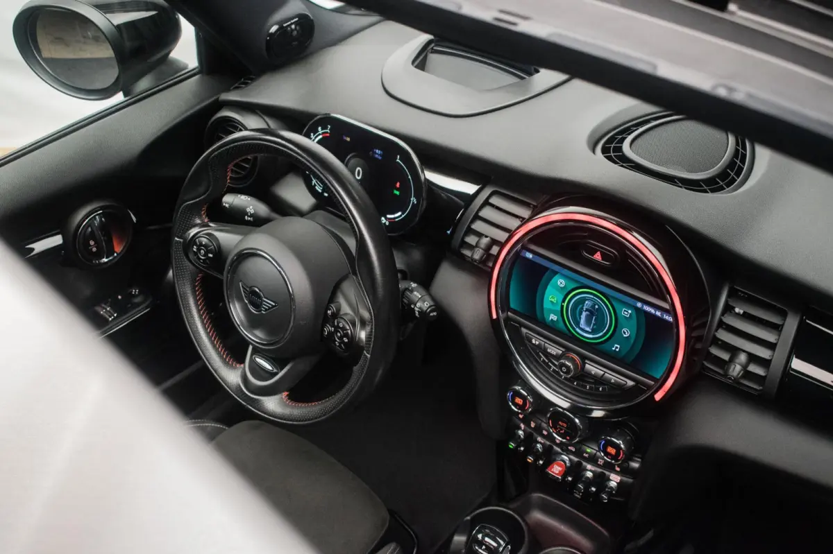 Mini 1.5 FULL OPTION NL-auto [ JCW-Pakket Panoramadak Harman Kardon HUD Digital Dash Keyless Stoelverwarming ]