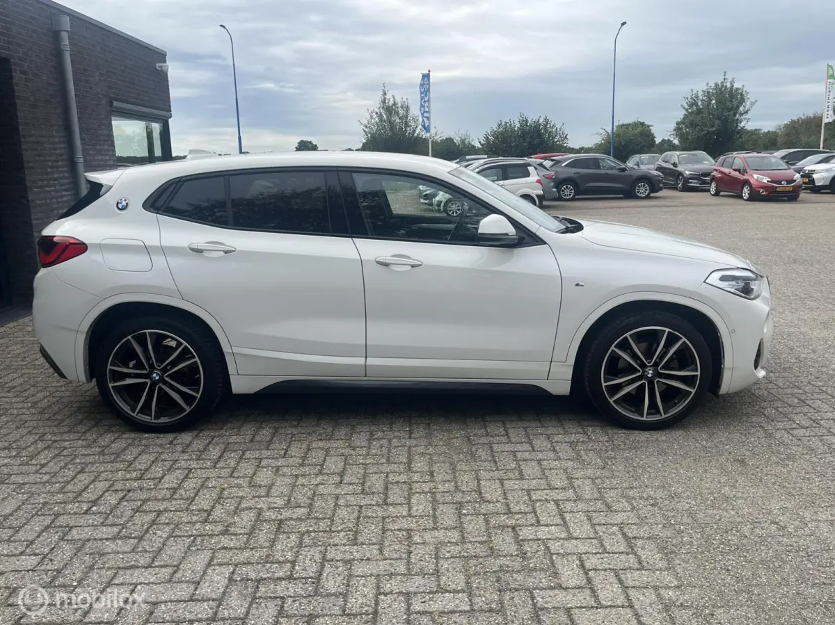 sDrive18i High Executive Edition