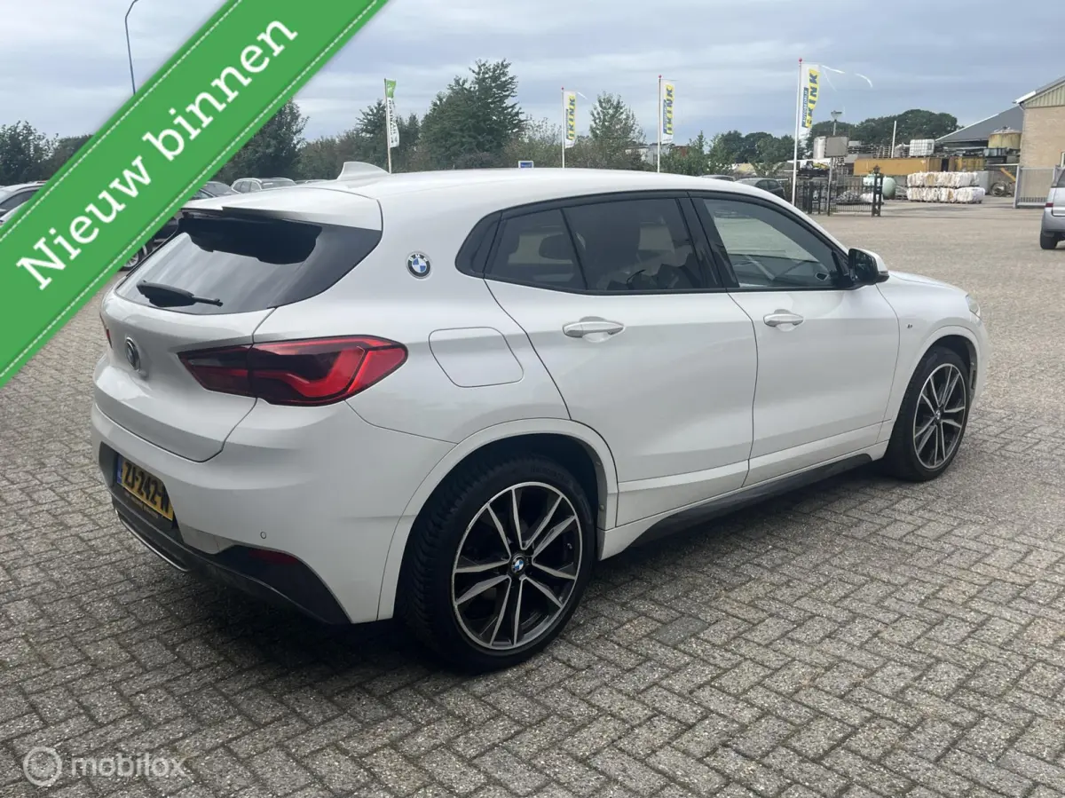 sDrive18i High Executive Edition