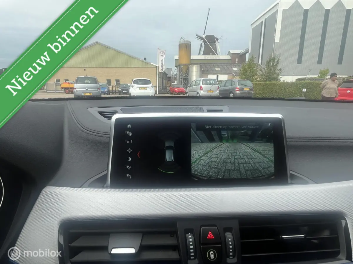 sDrive18i High Executive Edition