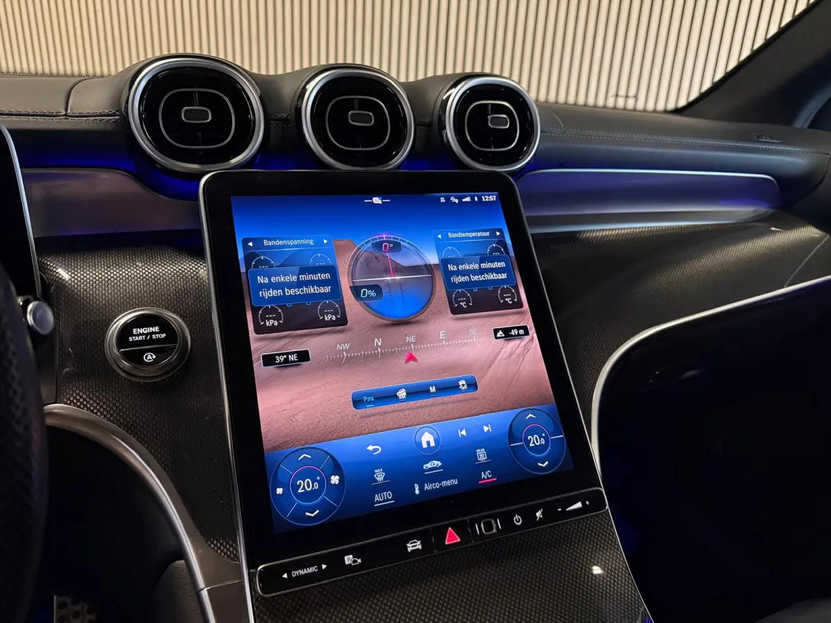 200 4-Matic AMG STYLING-PANORAMADAK-TREKHAAK-CAMERA-APPLE CARPLAY-COMPLEET