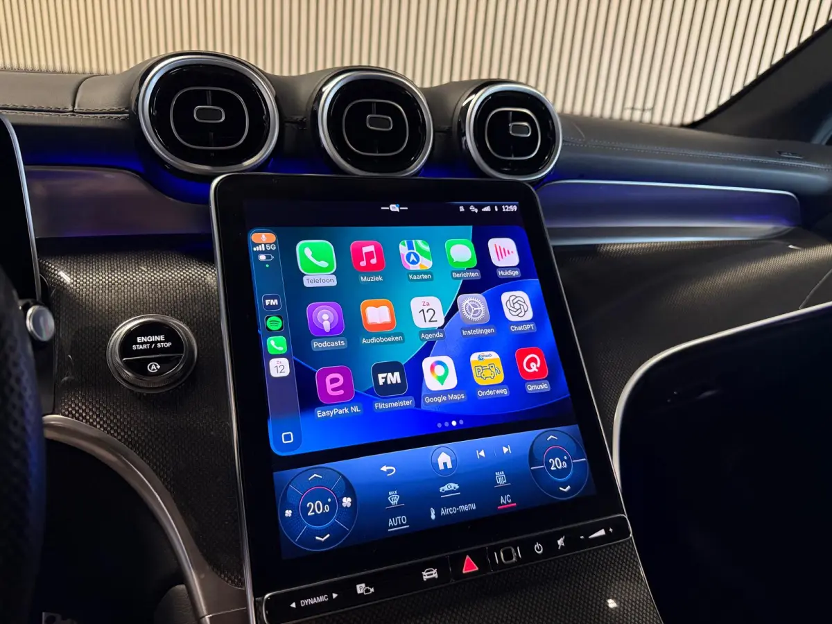 200 4-Matic AMG STYLING-PANORAMADAK-TREKHAAK-CAMERA-APPLE CARPLAY-COMPLEET