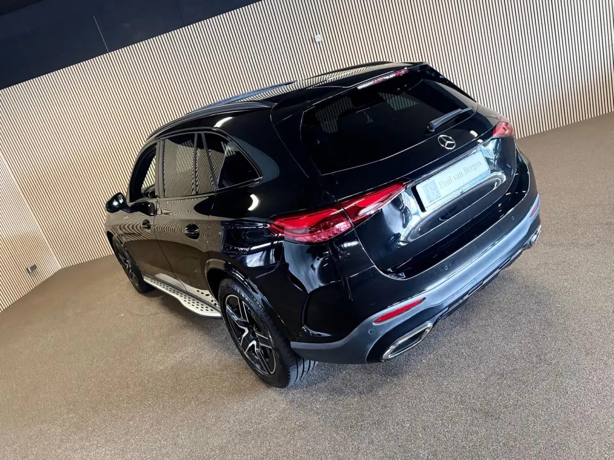 200 4-Matic AMG STYLING-PANORAMADAK-TREKHAAK-CAMERA-APPLE CARPLAY-COMPLEET