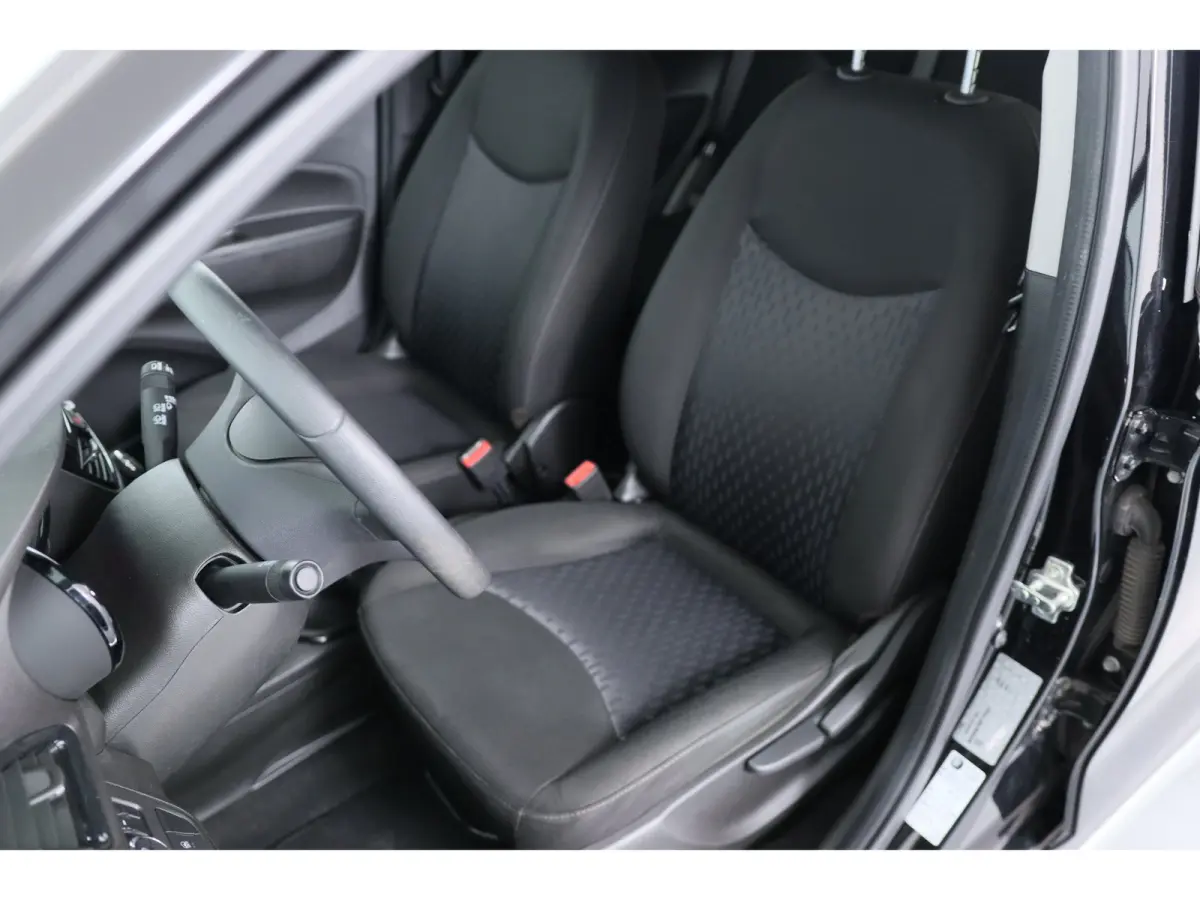 1.0 Online Edition | Carplay | Parksens. | Cruisecontrol