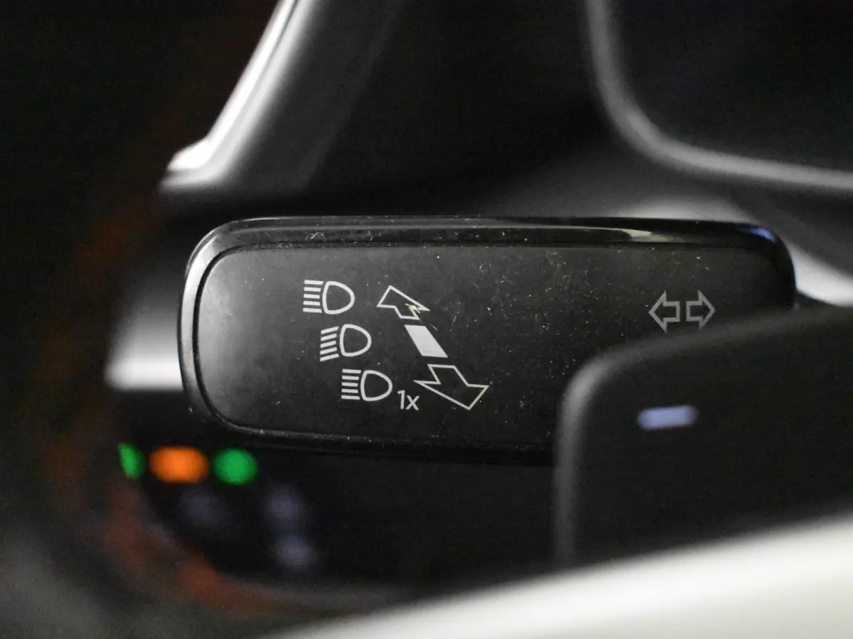1.4 TSI eHybrid PHEV FR Business Intense | Trekhaak uitklapbaar | Achteruitrijcamera | Stoel/stuurverw | Climate cont | Cruise cont | Apple car/Android auto |  Parkeersensoren | Navi | DAB |