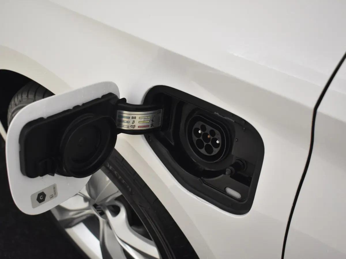 1.4 TSI eHybrid PHEV FR Business Intense | Trekhaak uitklapbaar | Achteruitrijcamera | Stoel/stuurverw | Climate cont | Cruise cont | Apple car/Android auto |  Parkeersensoren | Navi | DAB |