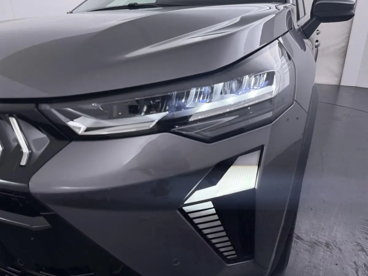 1.8 HEV Instyle | €3.000,- voorraadvoordeel! | Adaptive Cruise Control | Bekleding Leder | Climate Control | Elektrische Kofferklep | Elektrische Stoelen | Google Navigatie | Panoramadak |