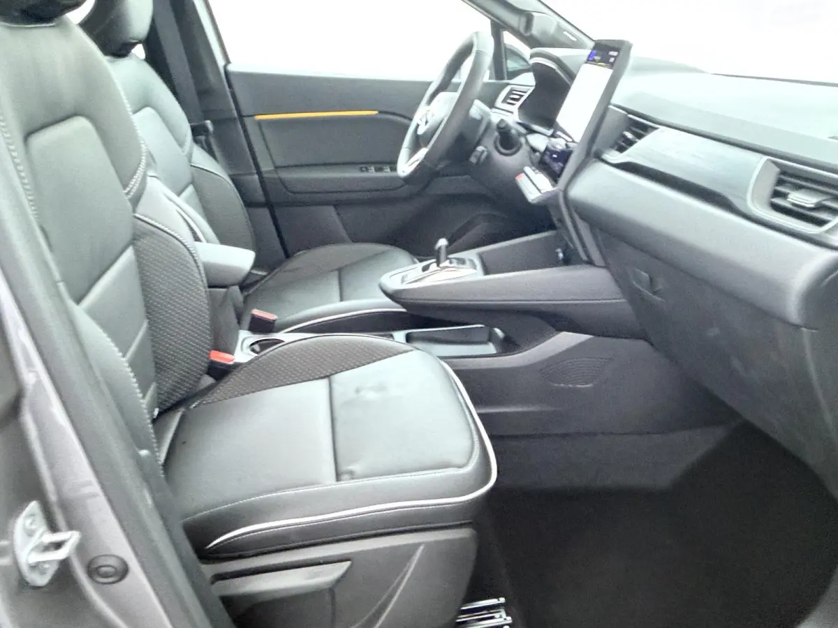 1.8 HEV Instyle | €3.000,- voorraadvoordeel! | Adaptive Cruise Control | Bekleding Leder | Climate Control | Elektrische Kofferklep | Elektrische Stoelen | Google Navigatie | Panoramadak |