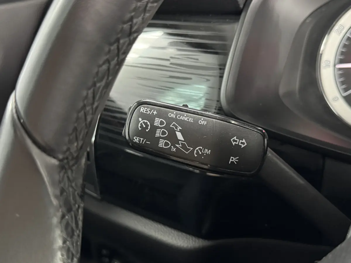 1.5 TSI Style Business PANO Trekhaak 360 camera Memory