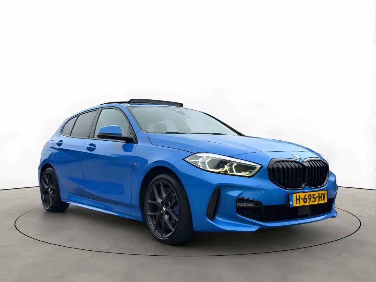 118i 140PK Automaat M-Sport Shadow Pano Head-UP Camera