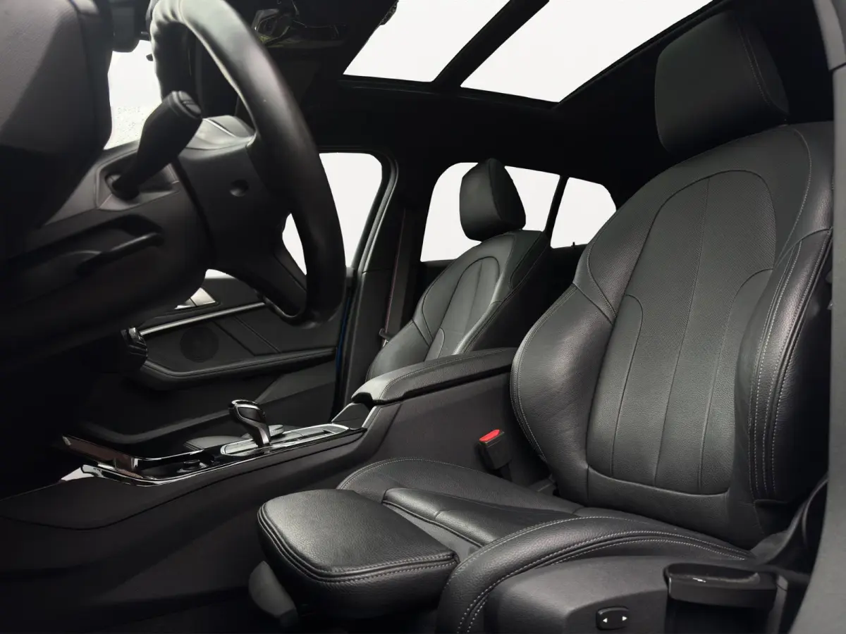 118i 140PK Automaat M-Sport Shadow Pano Head-UP Camera