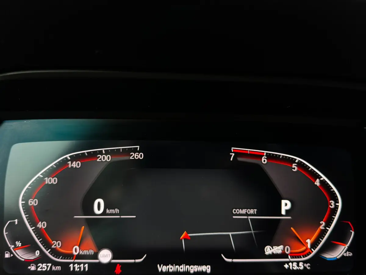 118i 140PK Automaat M-Sport Shadow Pano Head-UP Camera