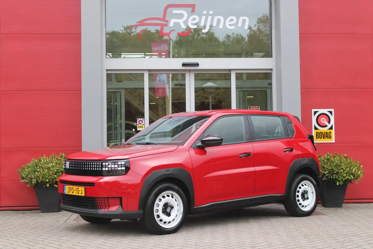 RED 113PK 11 kW 44 kWh | 3-FASE | APPLE CARPLAY/ANDROID AUTO | CRUISE CONTROL | AIRCO | PARKEERSENSOREN ACHTER | LED KOPLAMPEN | SPORTIEVE VELGEN 16" | DAB+ RADIO | DIGITAAL DASHBOARD | ELEK