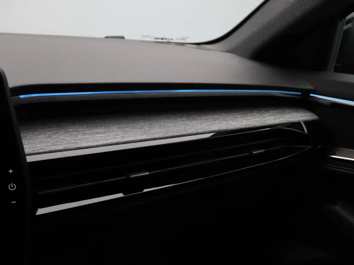 mild hybrid 130pk Techno | Trekhaak | Voorruitverwarming | Stoelverwarming | Elektrische stoel met geheugen |