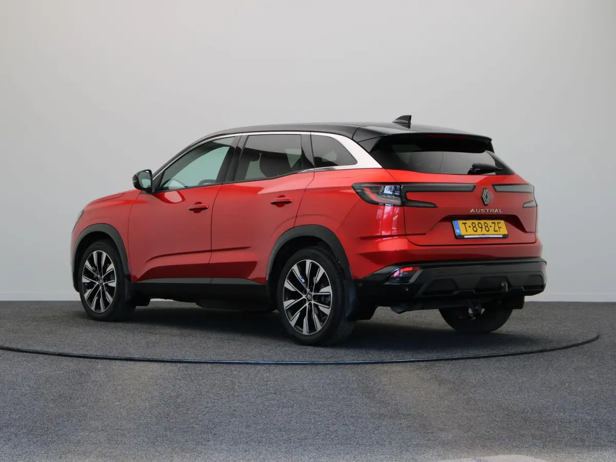 mild hybrid 130pk Techno | Trekhaak | Voorruitverwarming | Stoelverwarming | Elektrische stoel met geheugen |