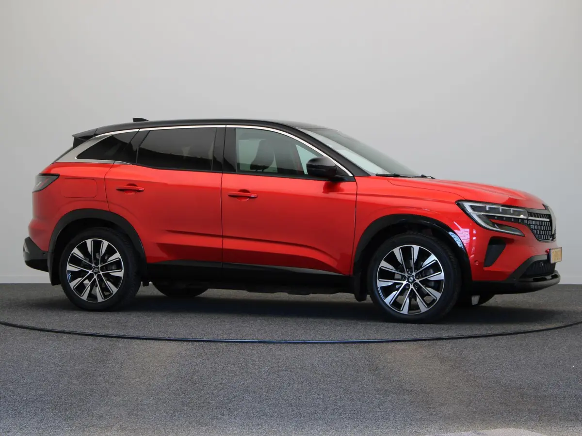 mild hybrid 130pk Techno | Trekhaak | Voorruitverwarming | Stoelverwarming | Elektrische stoel met geheugen |
