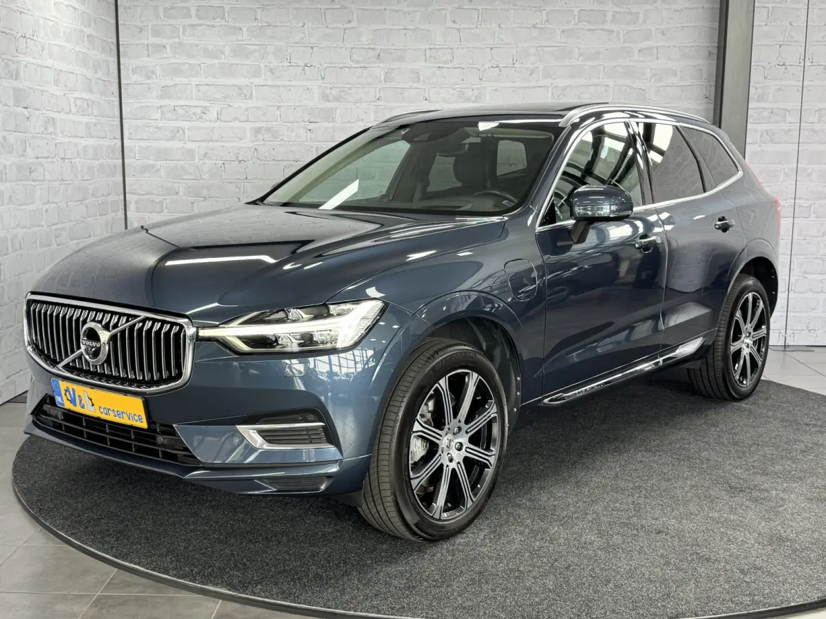 2.0 T8 Twin Engine AWD Inscription Luchtvering B&W Pano Trekhaak Pilot Assist