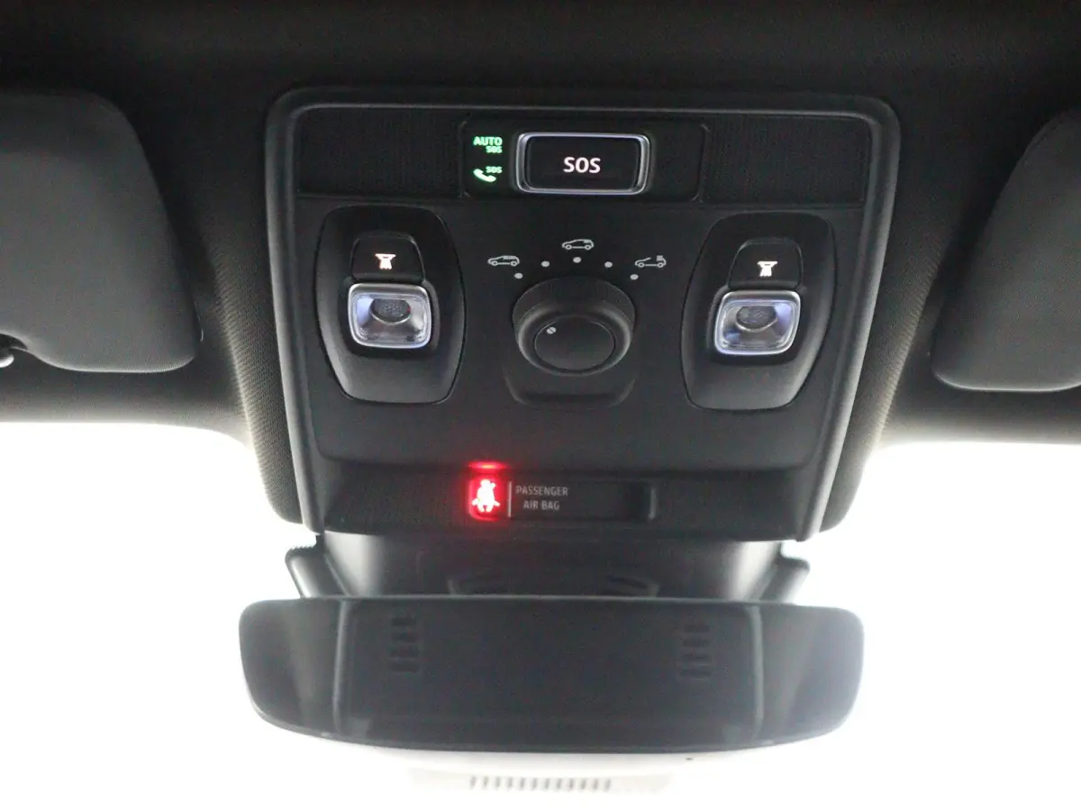 1.8 HEV AT Instyle | € 3.000 Korting! | 360º Camera | Adaptive Cruise Control | Bekleding Leder | Climate Control | Elektrische Stoelen | Google Navigatie | Panoramadak | Stoel- en Stuurv