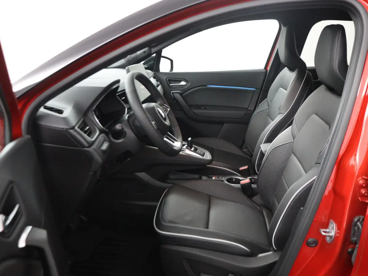 1.8 HEV AT Instyle | € 3.000 Korting! | 360º Camera | Adaptive Cruise Control | Bekleding Leder | Climate Control | Elektrische Stoelen | Google Navigatie | Panoramadak | Stoel- en Stuurv