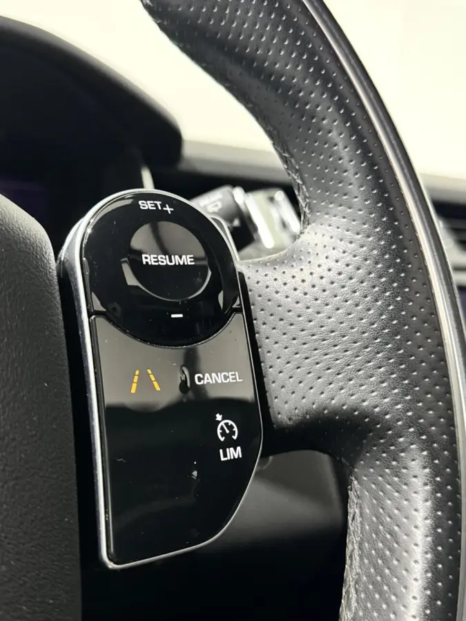 HSE P400e|PANO|MERIDIAN|MEMORY