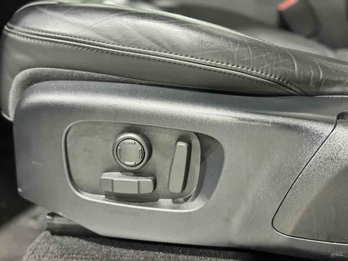 HSE P400e|PANO|MERIDIAN|MEMORY