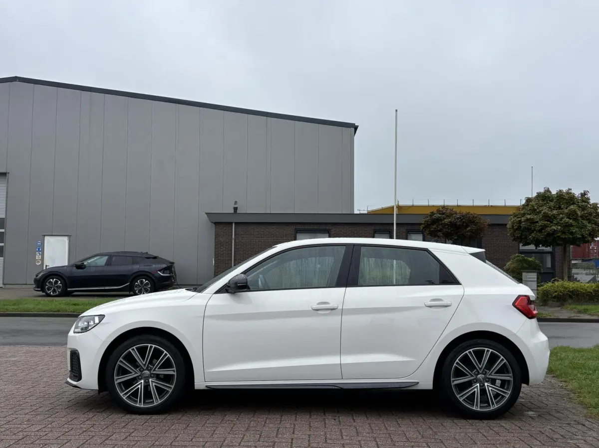 25 TFSI epic cruise apple carplay digitale dash