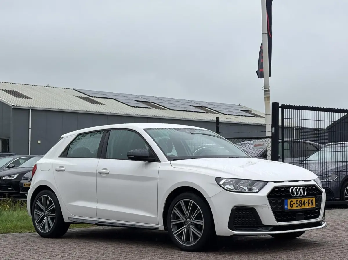 25 TFSI epic cruise apple carplay digitale dash