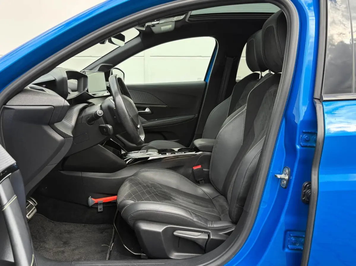 EV GT Pack 50 kWh 3-Fase | SOH 91% | 3D Cockpit | Navigatie | Panoramadak | Camera