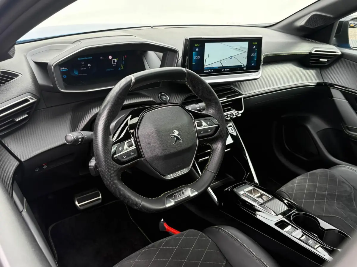 EV GT Pack 50 kWh 3-Fase | SOH 91% | 3D Cockpit | Navigatie | Panoramadak | Camera