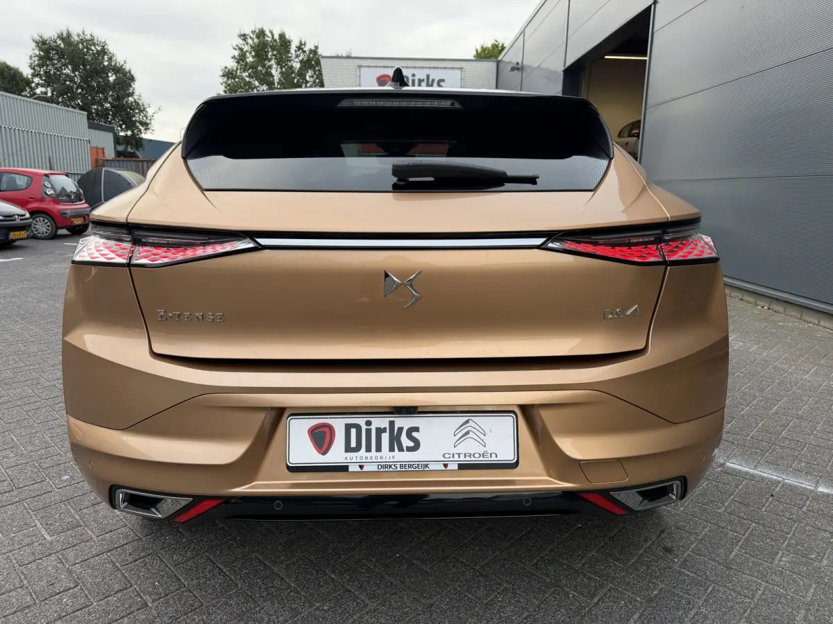 225pk E-Tense Rivoli (Leder incl verwarming/Geheugen - LED - Automatische Airco - Adaptieve Cruise Controle - Keyless Entry - Camera - 19" incl 4S - Apple Carplay - Head up))