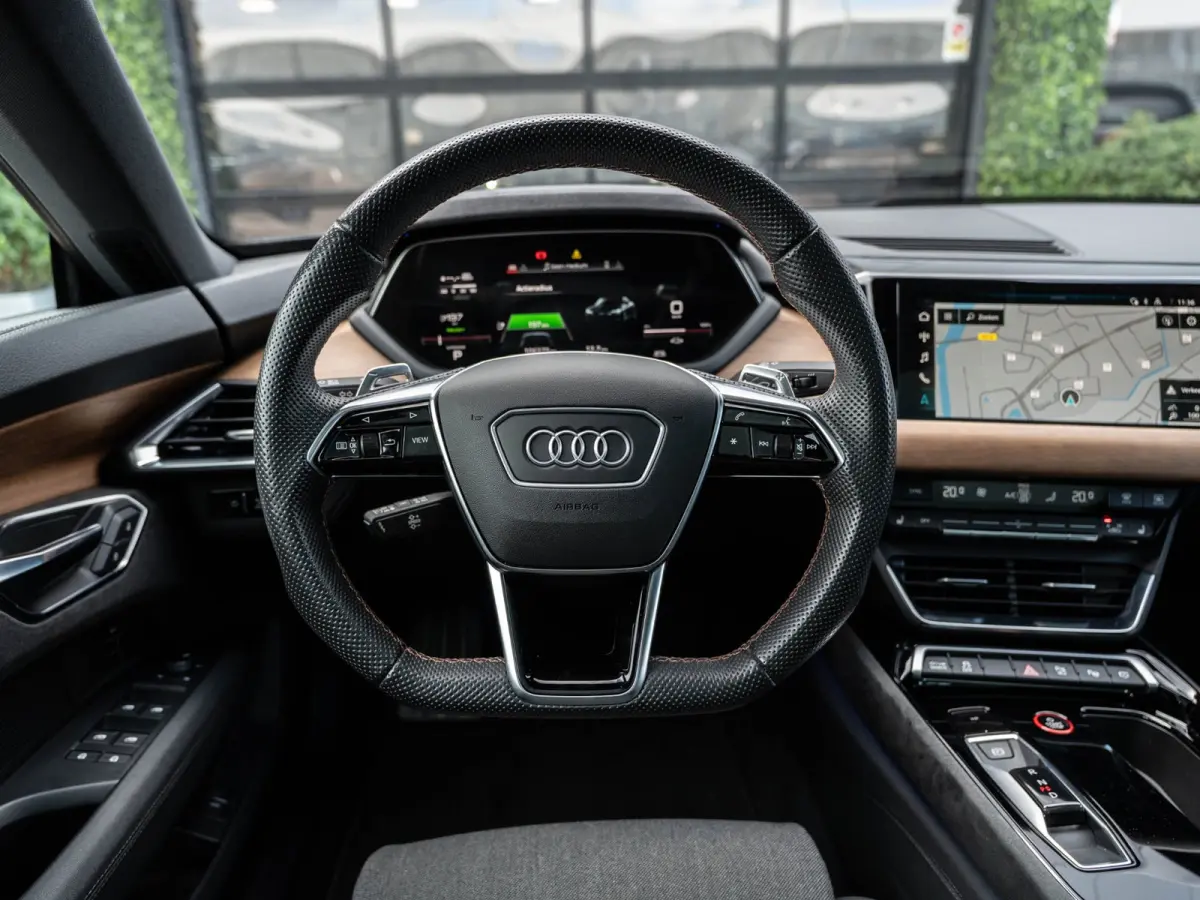476 PK 60 Quattro | WLTP 448KM | Pano | B&O Sound | Matrix LED | Surround View | BTW